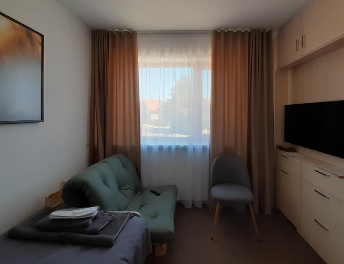 Vigeo Lounge B&B Coffee ボイニツェ エクステリア 写真