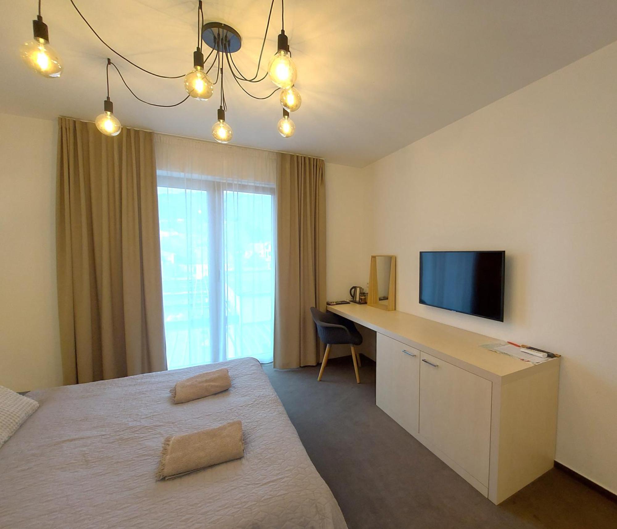 Vigeo Lounge B&B Coffee ボイニツェ エクステリア 写真